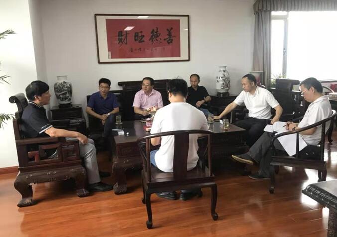 民拥军  送温暖-----南昌市青山湖区京东镇领导赴银信公司看望参战老兵