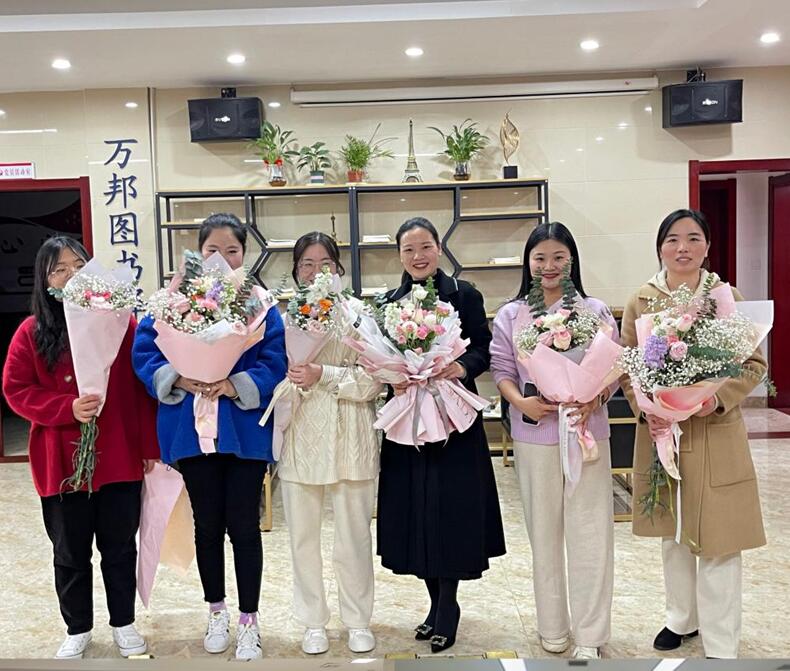 江西万邦开展三八妇女节活动