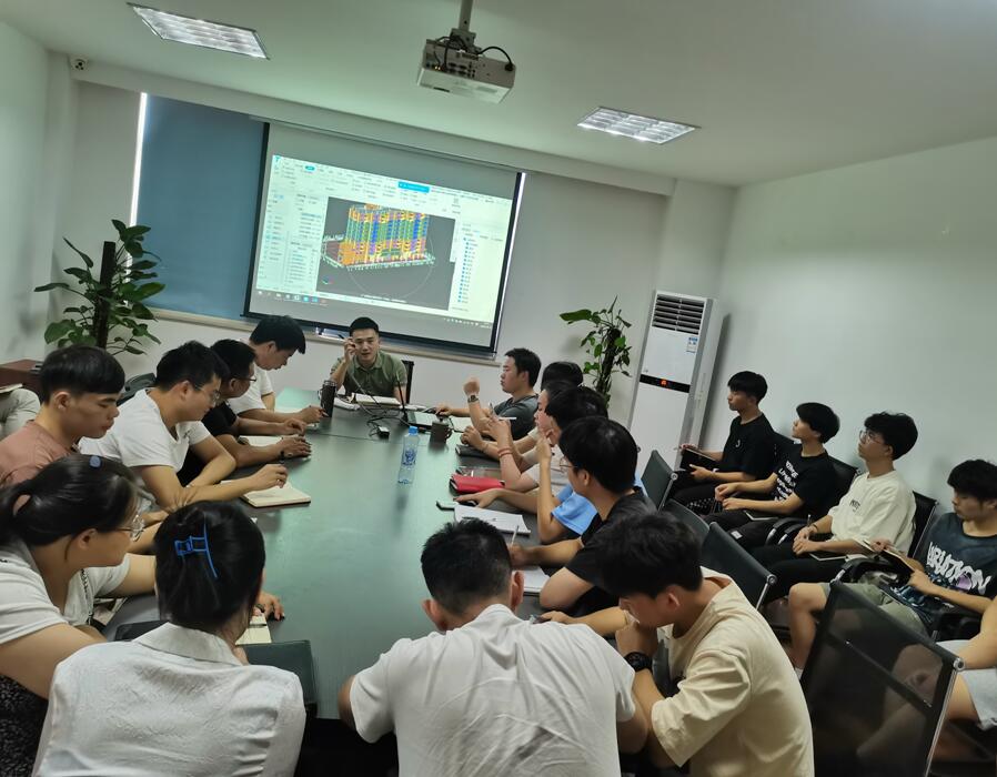 江西宝利恒召开员工造价经验交流会