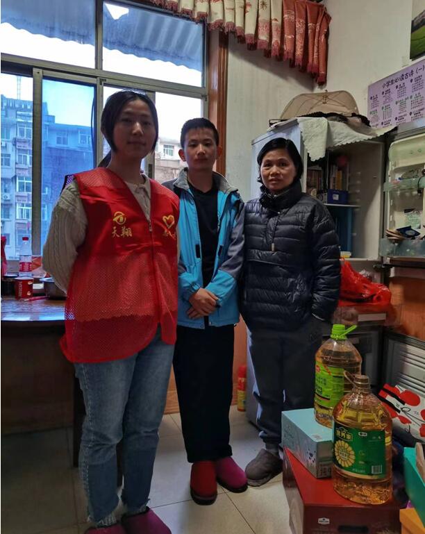 天翔工程咨询有限公司开展送温暖公益活动