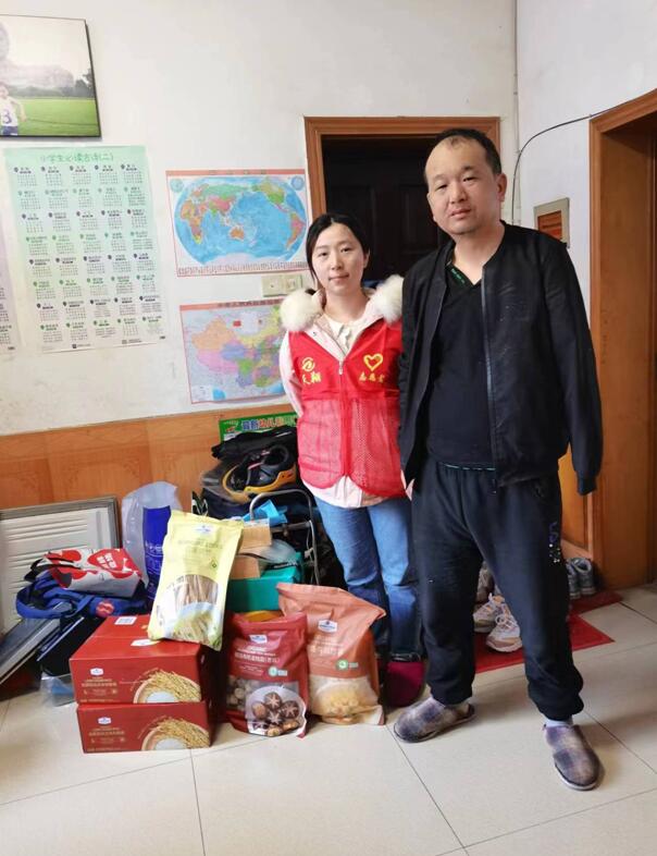 天翔工程公司开展爱心公益活动