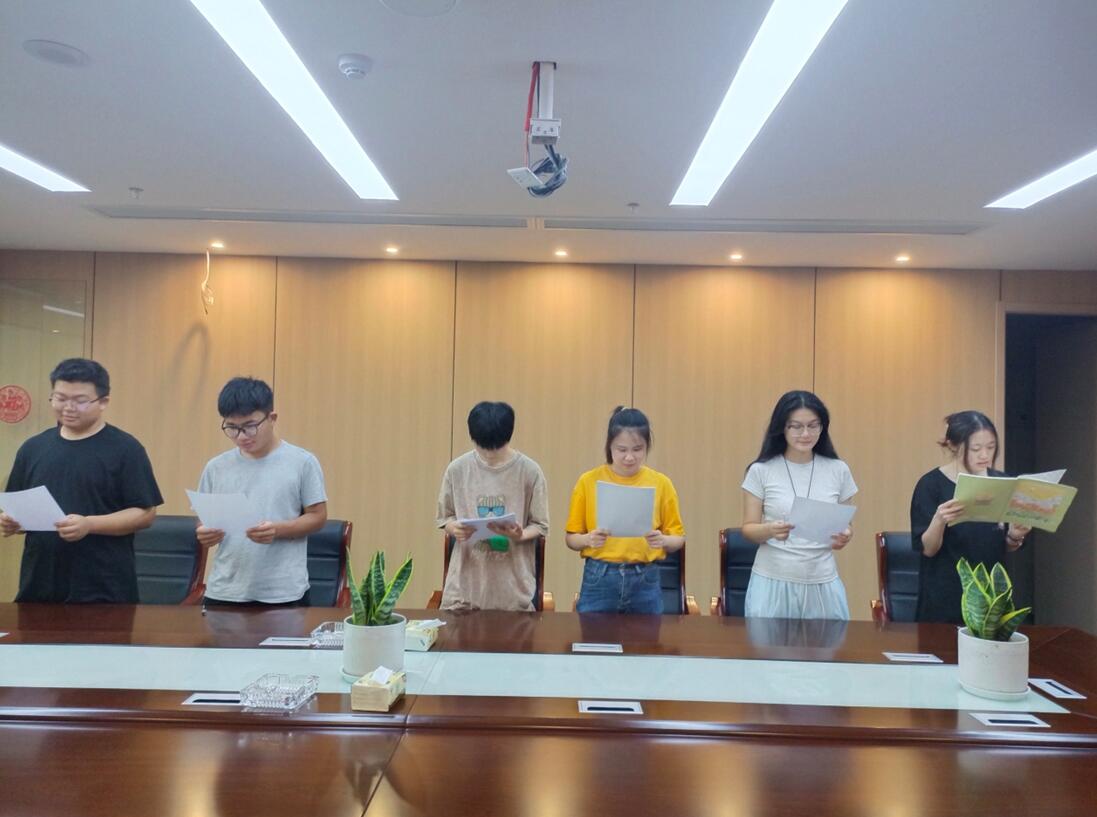 江西腾胜组织员工朗诵活动