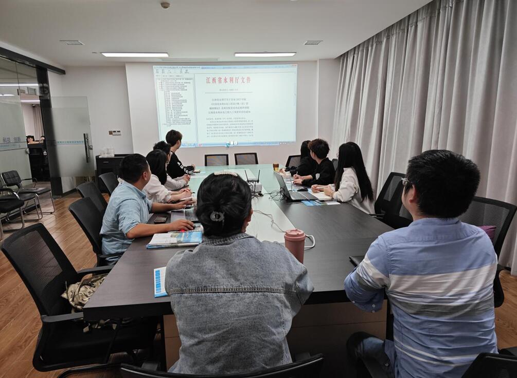 江西海川公司组织员工培训学习