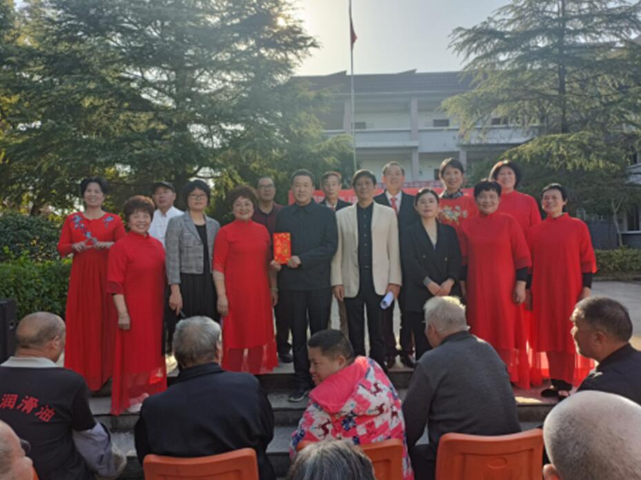 江西建同公司开展敬老院慰问演出活动