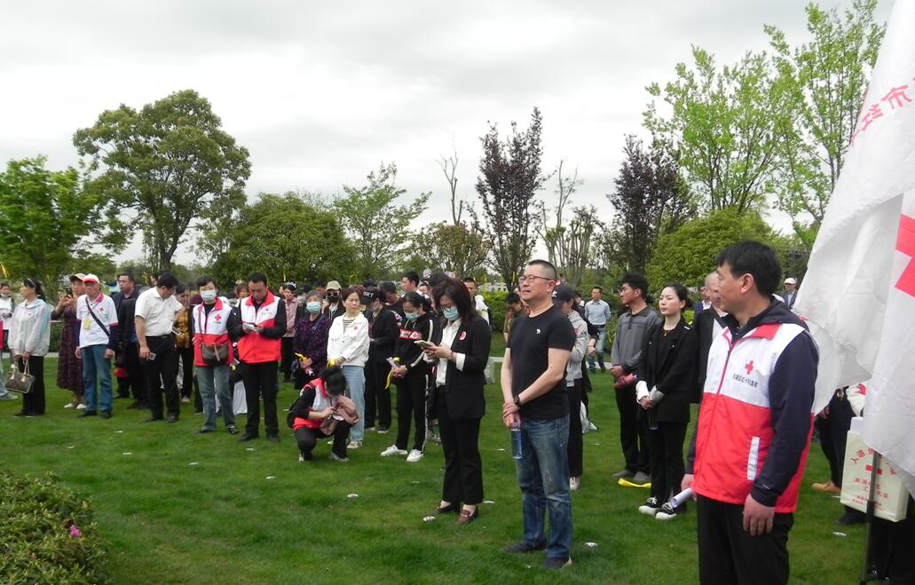 江西省恒立公司参加2024年遗体器官捐献者缅怀活动