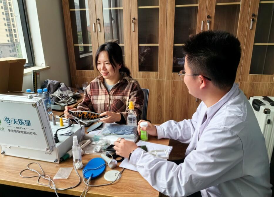 江西宝利恒公司开展员工免费医疗检查服务