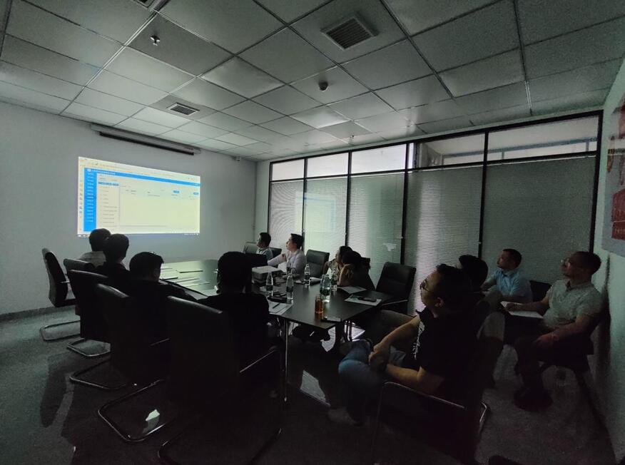 江西同力公司组织员工培训学习