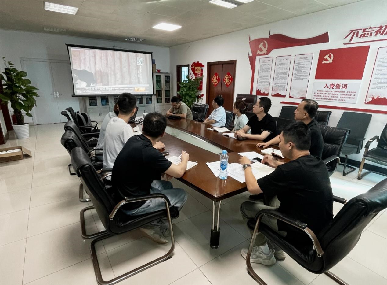 省建院集团公司召开党员大会