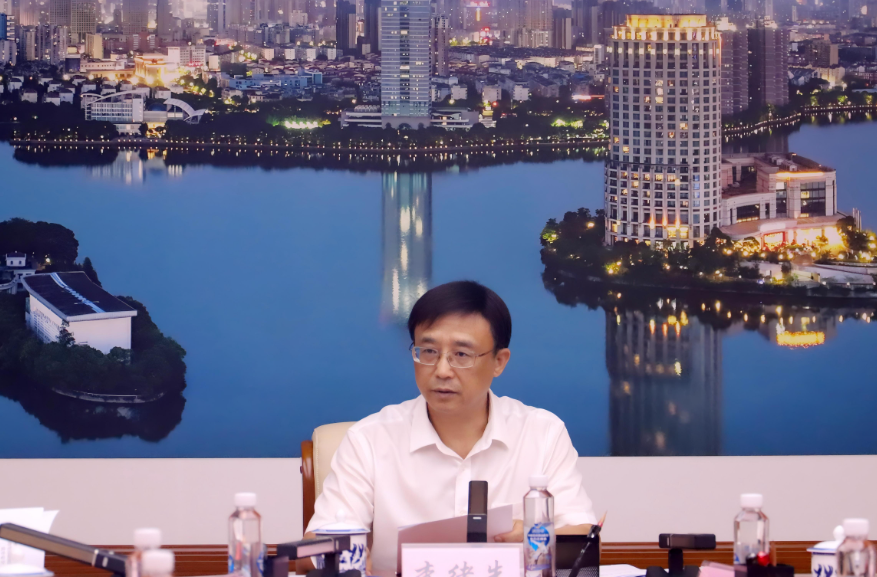 省住房城乡建设厅召开厅党组（扩大）会议传达学习中央城市工作会议精神